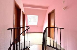 Wohnung kaufen in 76593 Gernsbach, Zentrale Lage: 3-Zimmer Maisonettewohnung zur freien Gestaltung