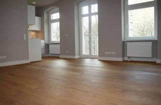 Wohnung kaufen in Prenzlauer Berg, 10407 Prenzlauer Berg, Sehr süße Wohnung mit Balkon und Blick in den Park