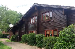 Wohnung mieten in 25491 Hetlingen, Großzügige 178-m²-Wohnung im Blockhaus mit Wintergarten und großem Garten