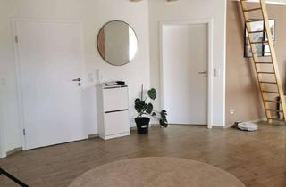 Wohnung mieten in Strandbadweg 7a, 77781 Biberach, Charmante 3-Zimmer-Wohnung mit Südbalkon, offenem Dachstuhl & großem Dachboden
