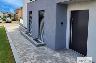 Haus kaufen in Kirchheimer Straße 9b, 97232 Giebelstadt, Erstbezug: Moderne DHH mit Garten, PV-Anlage, Wärmepumpe, Wallbox und viel Platz für die Familie