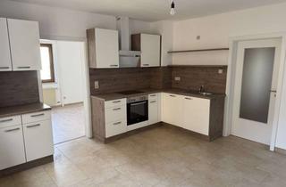 Haus mieten in 56414 Steinefrenz, Großzügiges 5-Zimmer-Haus mit Einbauküche, Balkon und Hof zu vermieten