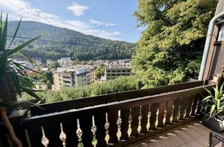 Wohnung kaufen in 76332 Bad Herrenalb, Helle 1-Zimmerwohnung mit Balkon und Stellplatz in Bad Herrenalb