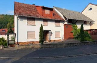Einfamilienhaus kaufen in 36251 Bad Hersfeld, Bad Hersfeld - Einfamilienhaus mit Scheune und Garage Renovierungsbedürftig