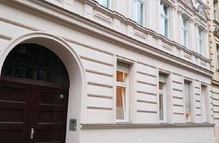 Wohnung kaufen in 13086 Berlin, Berlin - Charmante Altbauwohnung B -Weißensee - 2 Zi. 67 m² - von privat