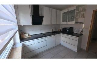 Wohnung kaufen in 33330 Gütersloh, Gütersloh - Helle 3 Zimmer Eigentumswohnung mit Balkon Stadtnah Kattenstroth