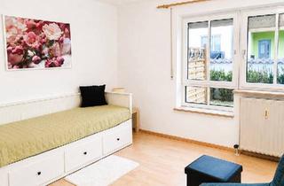 Wohnung kaufen in 93073 Neutraubling, Neutraubling - Helle 1,5-Zimmer-Erdgeschosswohnung mit Südwest-Terrasse, Gartenm