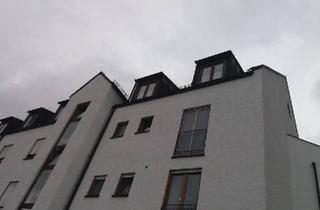 Wohnung kaufen in 96052 Bamberg, Bamberg - Gut geschnittene 2-Zimmer Dachgeschosswohnung inkl. Parkplatz