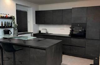 Wohnung kaufen in 42857 Remscheid, Remscheid - Eigentumswohnung mit Balkon und Garten-Mitnutzung im Zentrum RS