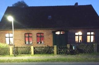 Haus kaufen in 17379 Ferdinandshof, Ferdinandshof - Haus mit Charme für Macher im Urlaubsland MV , Nähe Haff & Ostsee