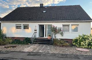 Haus kaufen in 34327 Körle, Körle - Zweifamilienhaus in Körle