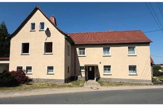 Haus kaufen in 07422 Bad Blankenburg, Bad Blankenburg - Wohnhaus mit Scheune, Garage und Ausbaupotenzial in Braunsdorf
