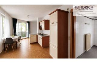Wohnung kaufen in 34253 Lohfelden, Mit zwei Zimmern und Loggia: Eigentumswohnung in begehrter Wohnanlage in Lohfelden!
