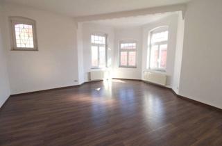 Wohnung kaufen in Kohlschütter Str., 06114 Giebichenstein, große, helle 2-Raumwohnung