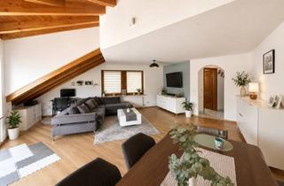 Wohnung kaufen in 70794 Filderstadt, Beneidenswerte, großzügige 3,5-Zimmerwohnung mit sonniger Dachterrasse in ruhiger Lage