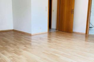 Wohnung kaufen in 93096 Köfering, Helles Appartement mit Terrrasse und Garten in ruhiger Lage