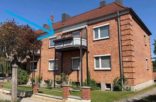 Wohnung kaufen in 23970 Wismar-Süd, Eigentumswohnung in Wismar - Süd - 3 Zimmer, Balkon und viel Potenzial