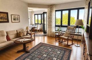 Wohnung kaufen in 85604 Zorneding, Sonnige 3-Zi.-DG-Wohnung mit Lift, W-Balkon & TG – bezugsfrei Ende 10/2026