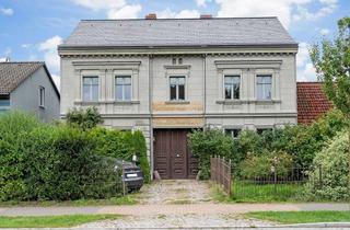 Wohnung kaufen in 16348 Wandlitz, Zwei Wohnungen, Vielfältige Nutzung - Einzigartiges Altbauensemble mit Denkmalschutz