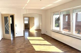 Wohnung mieten in 33790 Halle, Frisch renoviert & mit Dachterrasse: Tolle Wohnung mit Kamin & Garage im Zentrum von Halle