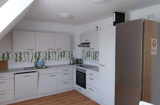 Wohnung mieten in Ludwigstr. 1a, 97070 Würzburg, Mitten im City-Leben: gemütliche 4-Zimmer DG-Wohnung