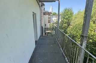 Sozialwohnungen mieten in Kirchstr. 20, 44866 Günnigfeld, WBS-Pflicht! Helle 2-Zimmer-Wohnung mit Balkon!