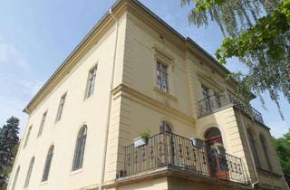 Wohnung mieten in Hainersdorfer Weg, 01855 Sebnitz, Freundliche 3-Zimmer-Wohnung mit Balkon und PKW-Stellplatz in schöner Stadtvilla mit Garten