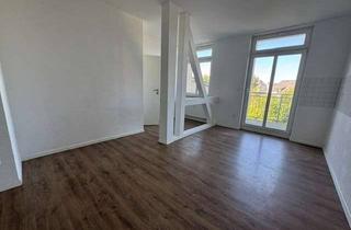 Wohnung mieten in Beyerstraße 14, 09113 Schloßchemnitz, DG mit Lift / 2 Bäder + extra Gäste-WC / großer Balkon an der Küche !