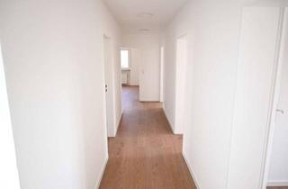 Wohnung mieten in 65232 Taunusstein, Helle und frisch renovierte 4-Zimmer-Wohnung mit Balkon in Taunusstein Hahn