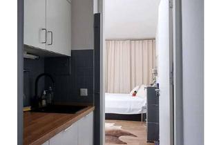 Lofts mieten in Kennedydamm, 40476 Golzheim, Hochwertiges, möbliertes Dach-Loft mit Klimaanlage