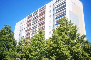 Wohnung mieten in Otto-Nagel-Straße 25, 02625 Bautzen, ***Wohnen mit fantastischer Aussicht*** 2-Raum-Wohnung mit Badewanne, Balkon und Aufzug