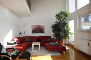 Wohnung mieten in Paradeisstraße 38, 82362 Weilheim, Lichtdurchflutete Dachgeschoss-Galeriewohnung mit Alpenblick