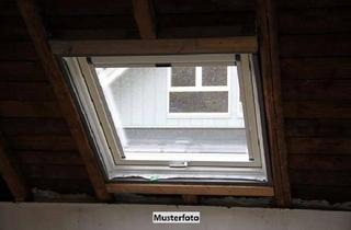 Immobilie kaufen in Zollstr. XXXX, 45356 Essen, Rohdachboden
