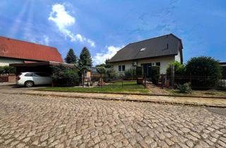 Einfamilienhaus kaufen in 06188 Landsberg, Ein Zuhause mit vielen Möglichkeiten – Großzügiges Einfamilienhaus mit Garten, Kamin und Wohnmo