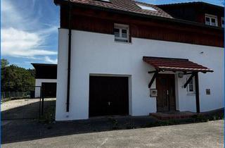 Wohnung kaufen in 78357 Mühlingen, Zur eigenen Fertigstellung möglich - Sehr schöne teilsanierte 4-Zimmer-Wohnung mit ca. 128 m² !