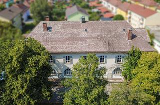 Haus kaufen in 82380 Peißenberg, Investor und Liebhaber gesucht für Sanierung eines historischen Baudenkmals