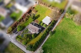Haus kaufen in 51545 Waldbröl, Freistehendes Einfamilien- bis Zweiparteienhaus auf weitläufigem Grundstück mit 2. Bauparzelle