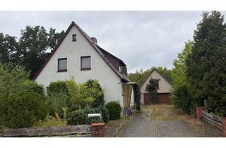 Einfamilienhaus kaufen in 29553 Bienenbüttel, Einfamilienhaus mit großzügigem Garten und separatem Nebengebäude