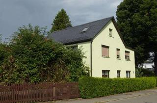Haus kaufen in 09350 Lichtenstein, Gemütliches EFH in Lichtenstein/Rödlitz mit Wintergarten und Kamin