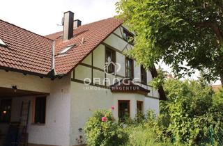 Haus kaufen in 91341 Röttenbach, ***Paradiesisches Schnäppchen sucht Handwerker. Familien- oder Generationenhaus + ELW in sehr belieb