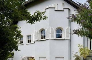Einfamilienhaus kaufen in 63594 Hasselroth, Energetisch saniertes Einfamilienhaus im Landhausstil