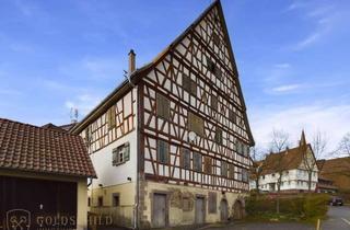 Einfamilienhaus kaufen in 75365 Calw, Renditeimmobilie für Investoren mit 5 projektierten Wohnungen und optionales Einfamilienhaus in Calw