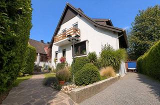 Einfamilienhaus kaufen in 46483 Wesel, Freistehend wohnen mit viel Grün: Einfamilienhaus mit Pool, Garage & großzügigem Grundstück