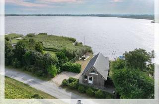 Haus kaufen in 26759 Hinte, Hieve! Gemütliches, gepflegtes Ferienhaus mit Bootsanleger, überdachter Terrasse und Gartenanlage!