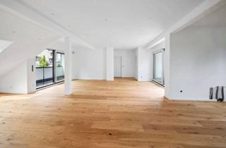 Wohnung kaufen in 53129 Kessenich, Licht. Höhe. Qualität. – kernsanierte 3-Zimmer-Dachgeschosswohnung