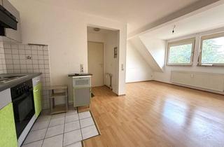 Wohnung kaufen in Albstraße 38, 72800 Eningen, Kleine Wohnung, großes Potential