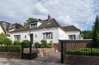Einfamilienhaus kaufen in 14163 Berlin, Großzügiges Einfamilienhaus in Berlin Zehlendorf