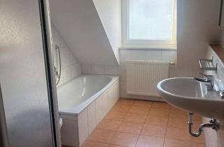 Wohnung mieten in 91217 Hersbruck, Wohnen mit Charakter: Geräumige 4-Zimmer-Dachgeschosswohnung in Hersbruck