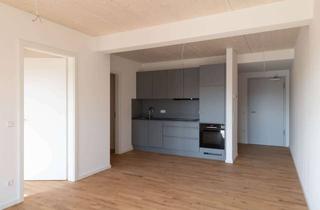 Wohnung mieten in Lindacher Straße 20, 73557 Mutlangen, 2,5-Zimmer OG-Wohnung mit Einbauküche und sonnigem Balkon in Mutlangen