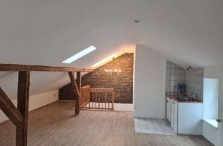 Wohnung mieten in 36037 Fulda, Wohnen mit Charakter: Vier-Zimmer-Wohnung in zentraler Lage von Fulda